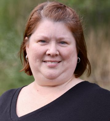 Kathleen Morrill, the child and family therapist smiling.